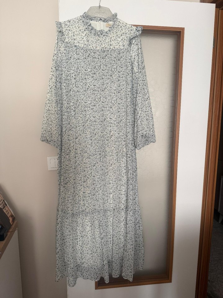 Tesettür pileli elbise - Görsel 3