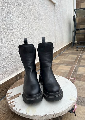 37 Beden Siyah Kadın Lastik Bot, Kalın Topuklu