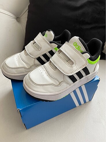 Adidas çocuk ayakkabı