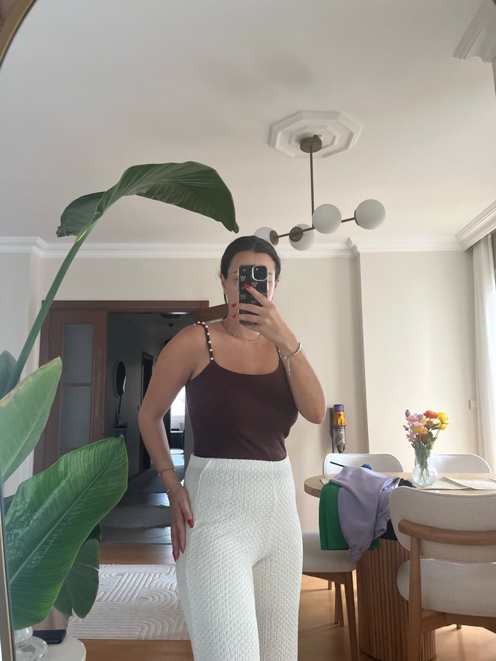 Beyaz triko pantolon - Görsel 2