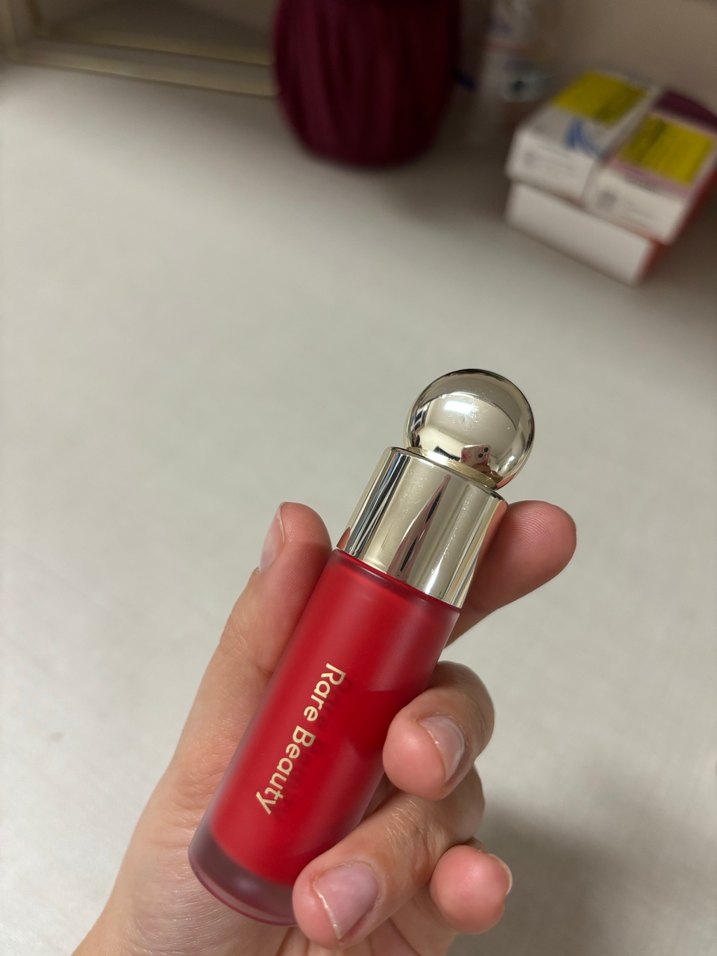 Rare Beauty Kırmızı Allık - Görsel 2