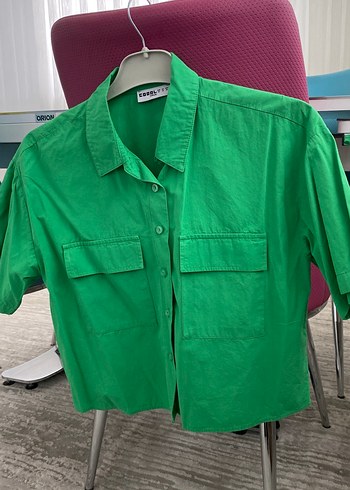 Yeşil Kısa Kollu Mini Düğmeli Kadın Gömlek - Görsel 3