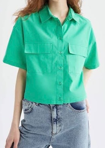 Yeşil Kısa Kollu Mini Düğmeli Kadın Gömlek - Görsel 2