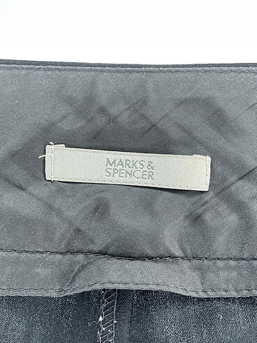 42 Beden siyah Renk Marks & Spencer Kumaş Pantolon %70 İndirimli.