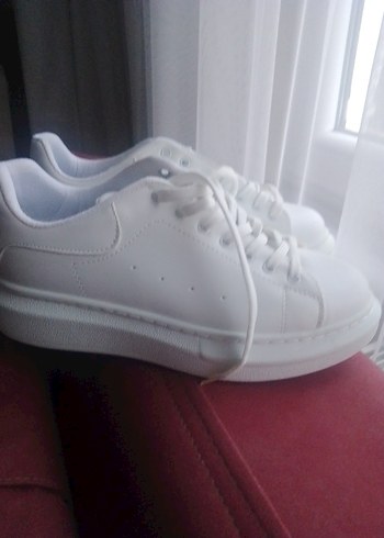 Beyaz Platform Topuklu Kadın Spor Ayakkabı - Görsel 2