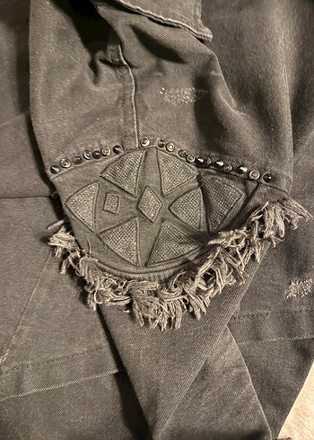 Siyah çıt çıtlı Denim Ceket - Görsel 4