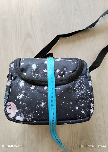 Çocuklar İçin Termo Beslenme Çantası Siyah Uzay Temalı - Görsel 3