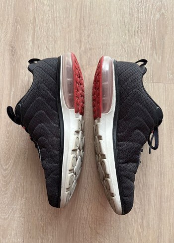38 Beden Skechers Spor Ayakkabı