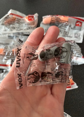 Renkli Plastik Kulak Tıkacı - Görsel 2