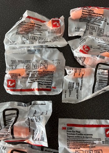 Renkli Plastik Kulak Tıkacı - Görsel 4