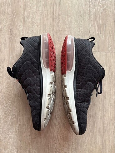 38 Beden Skechers Goodyear Spor Ayakkabı