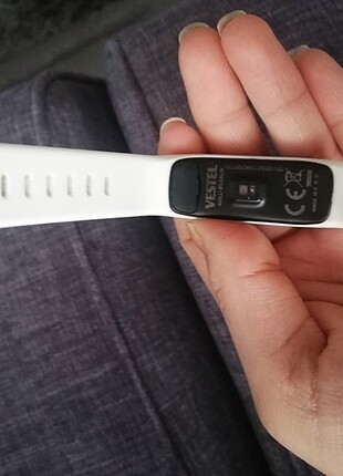 Vestel akıllı bileklik