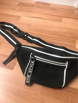 stradivarius bel cantası