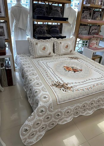 ÇİFT KİŞİLİK YATAK ÖRTÜSÜ TAKIMI - Görsel 5