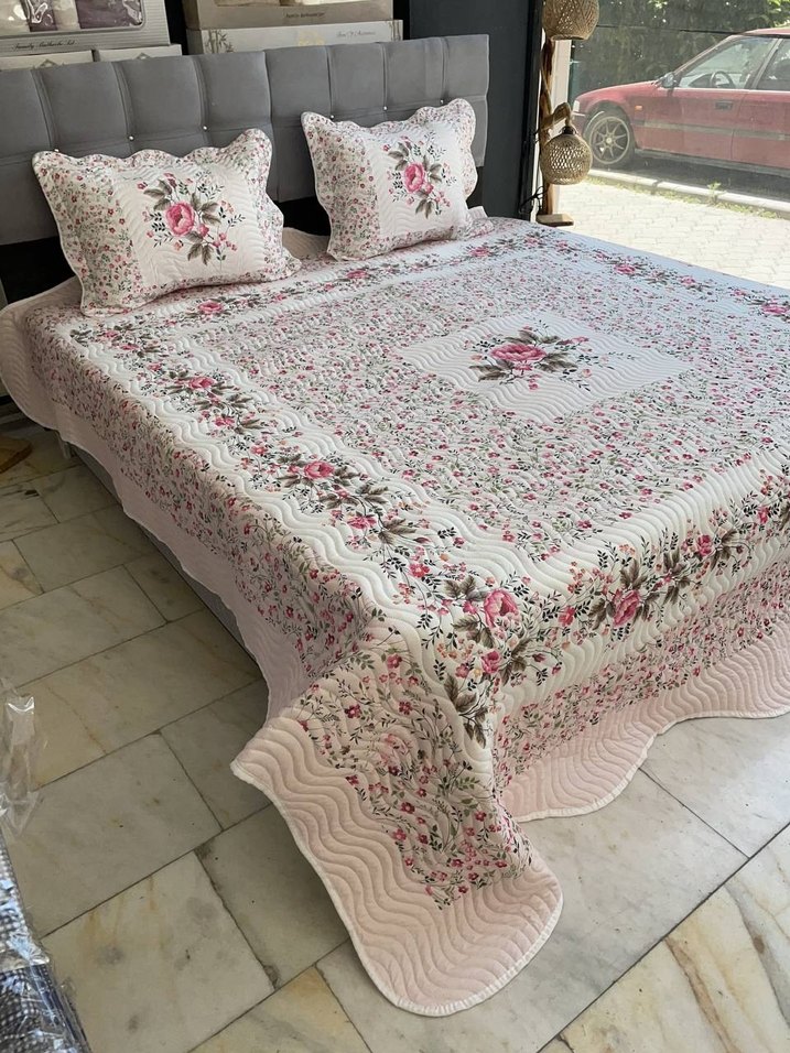 ÇİFT KİŞİLİK YATAK ÖRTÜSÜ TAKIMI - Görsel 2