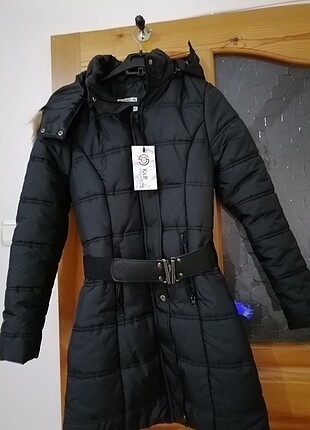 Şişme orta boy mont 