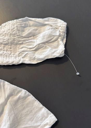 Kız Çocuk Beyaz Keten Fırfırlı Bluz - Görsel 2