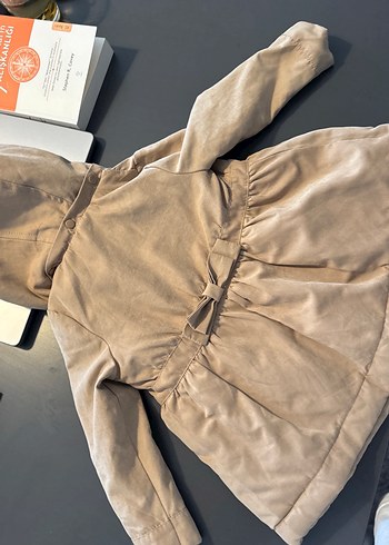 Kız Çocuk Bej Süet Düğmeli Mont - Görsel 6