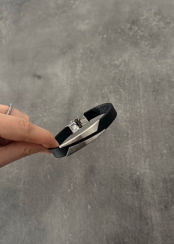 Siyah Minimalist Erkek Bileklik - Görsel 4