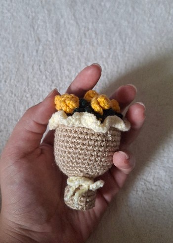  Beden Renkli Sarı çiçekli mini buket anahtarlık