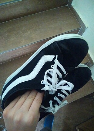 38 Beden siyah Vans temiz