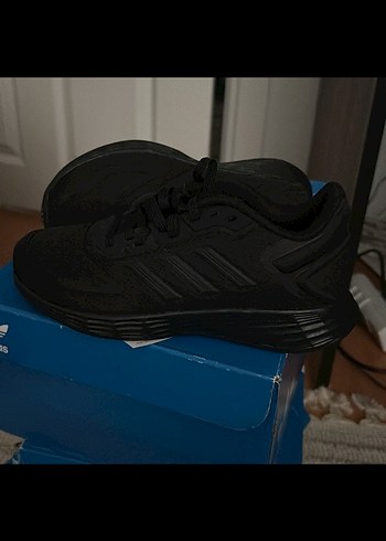 Adidas Siyah kadın Koşu ve Antrenman Ayakkabısı