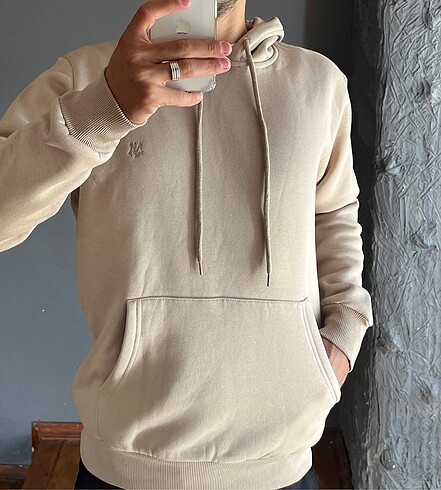 jack morino bej sweatshirt