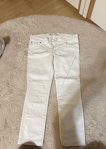 Beyaz Kadın Kumaş Pantolon Midi Boy duşuk bel - Görsel 2