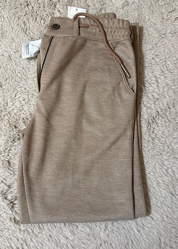 Bej Rahat Kesim Fermuarlı Pantolon - Görsel 2