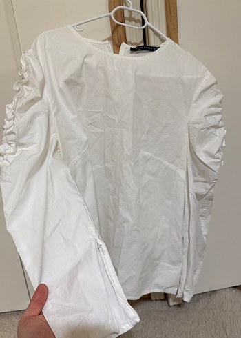 Kol ortası büzgülü beyaz Keten Bluz, Fırfırlı, Yüksek Yaka - Görsel 4