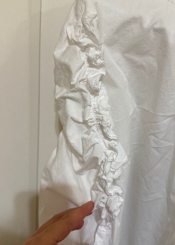 Kol ortası büzgülü beyaz Keten Bluz, Fırfırlı, Yüksek Yaka - Görsel 2