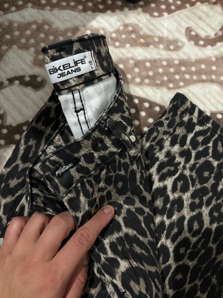 Siyah Leopar Desenli Kadın Cigarette Pantolon - Görsel 5