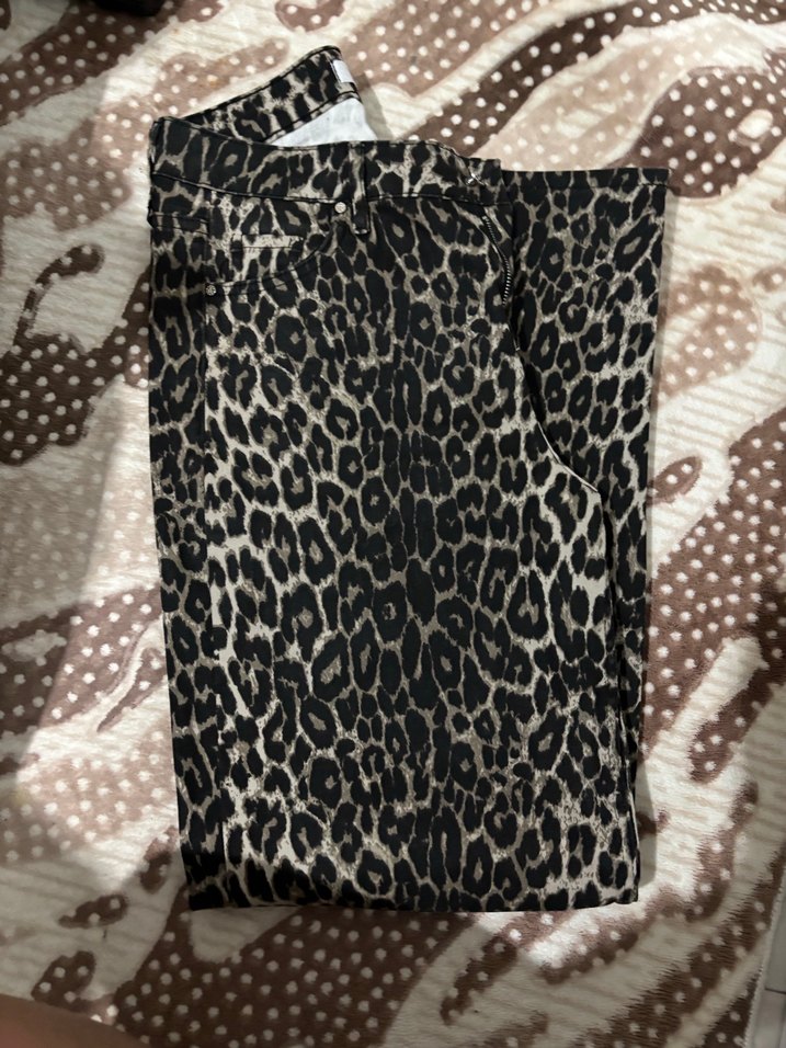 Siyah Leopar Desenli Kadın Cigarette Pantolon - Görsel 3