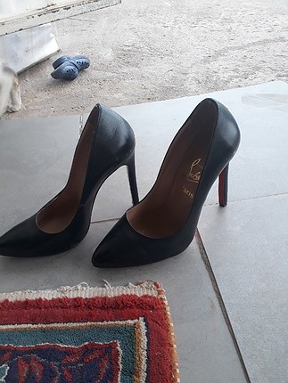 40 Beden siyah Renk Stiletto