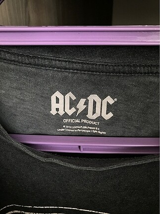 Diğer AC/DC tişört