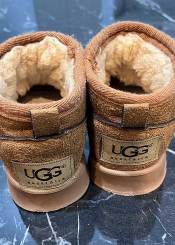 Ugg Australia Kahverengi Kurklu Bot