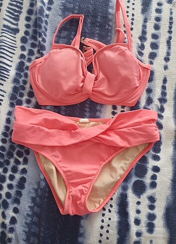 Pembe bikini takım