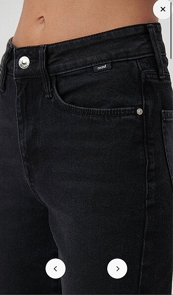 Mavi jeans siyah pantolon cindy model