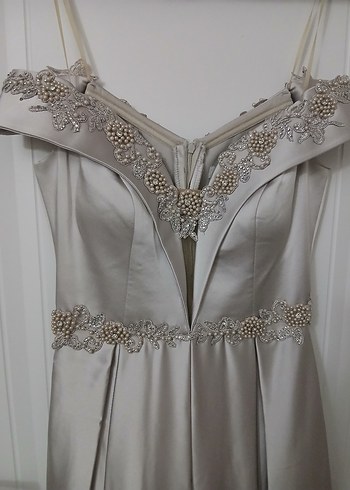 Bej V Yaka Drapeli Uzun Abiye Elbise - Görsel 2