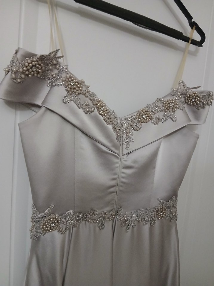 Bej V Yaka Drapeli Uzun Abiye Elbise - Görsel 4