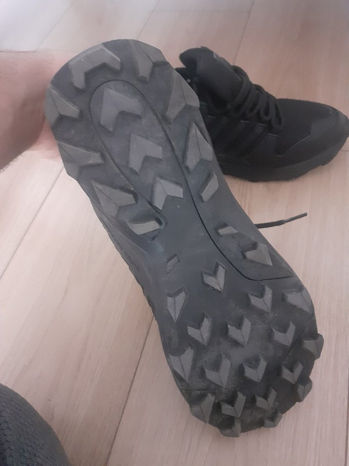 Erkek Siyah Spor Ayakkabı Bağcıklı kış mevsimine uygun. - Görsel 2