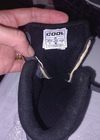 Çocuklar İçin Çok Renkli Yılan Desenli Bot - Görsel 4