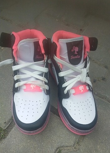Çocuk botu 33  - Görsel 2
