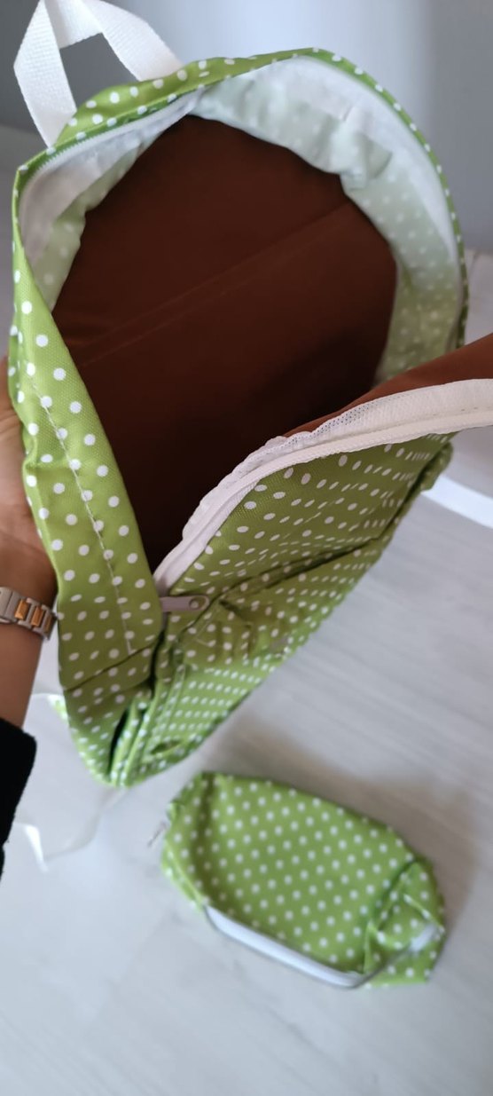 Açık Yeşil Puantiyeli Çocuk Sırt Çantası - Görsel 4