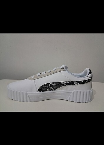 38 Beden Puma Carina 3.0 orijjnal 38