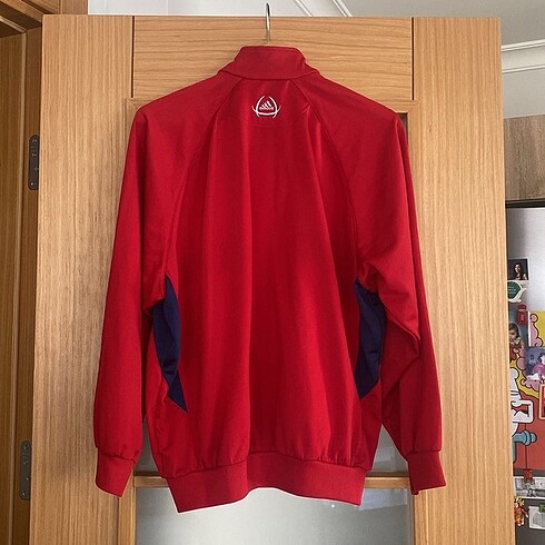 l Beden kırmızı Renk ADIDAS FERMUARLI SWEATSHIRT