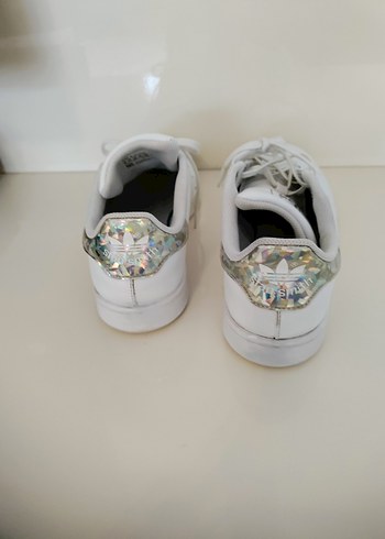 Beyaz Adidas Kadın Spor Ayakkabı - Görsel 2