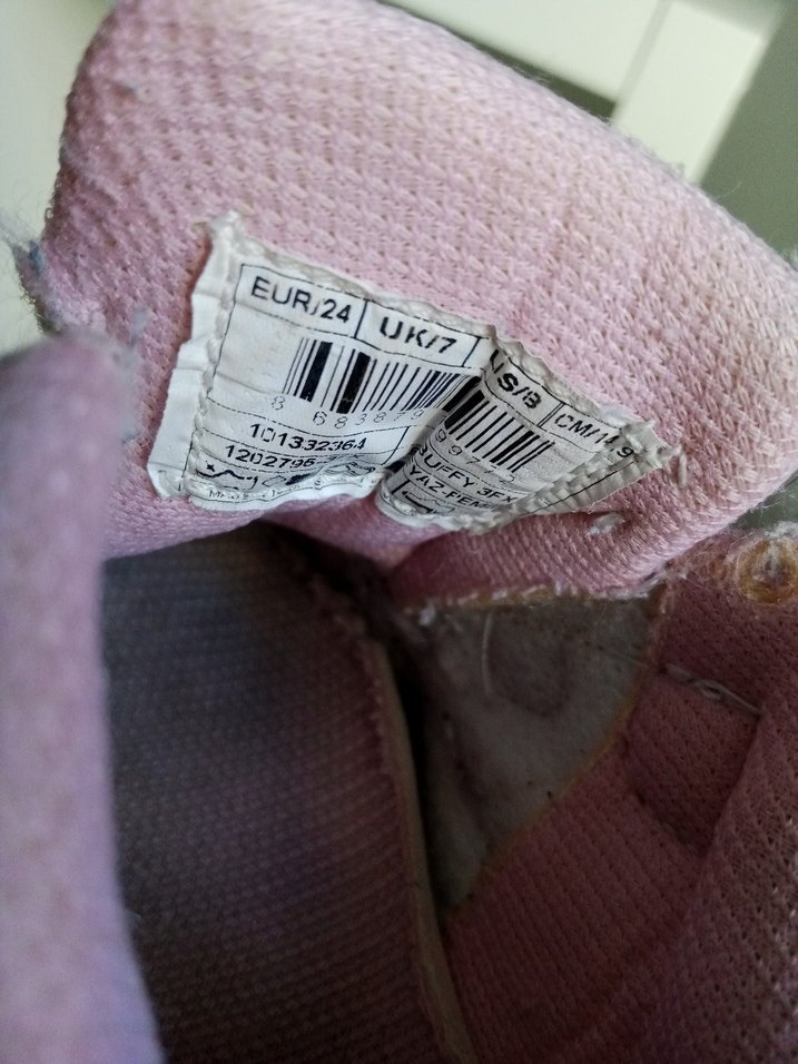 Kız Çocuk Beyaz Çiçekli Cırt Cırtlı Spor Ayakkabı - Görsel 3