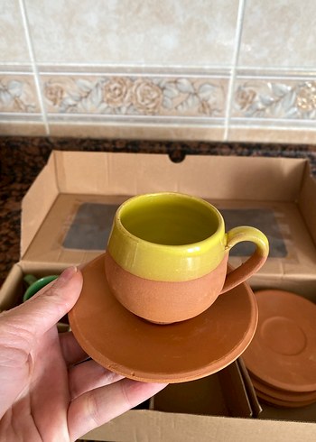 Renkli Seramik Fincan ve Demlik Seti - Görsel 2