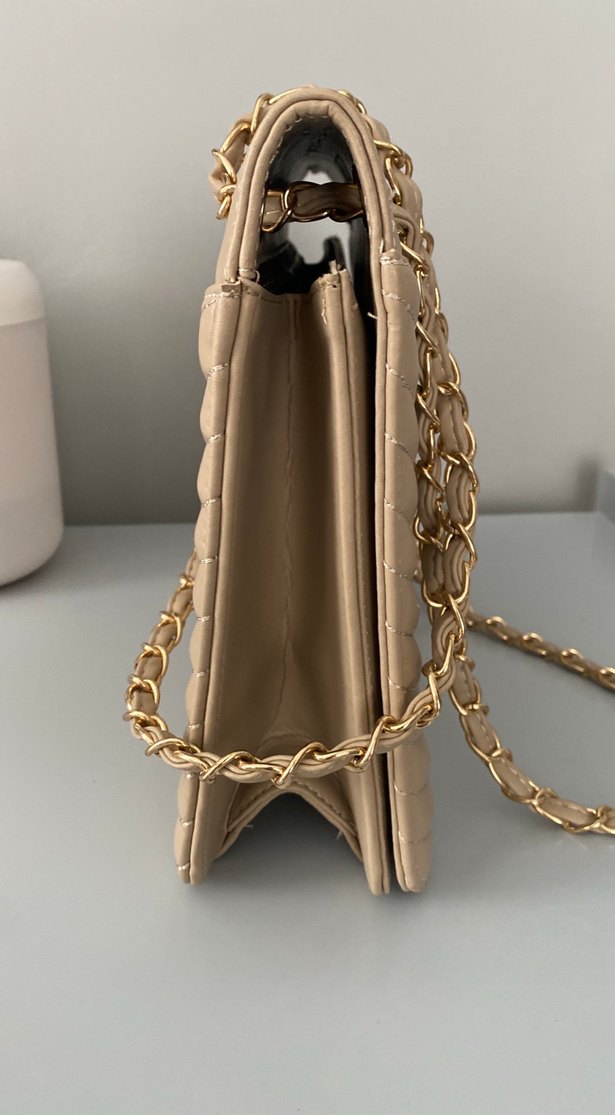 Bej Zincir Detaylı Deri Kadın Çanta - Görsel 4